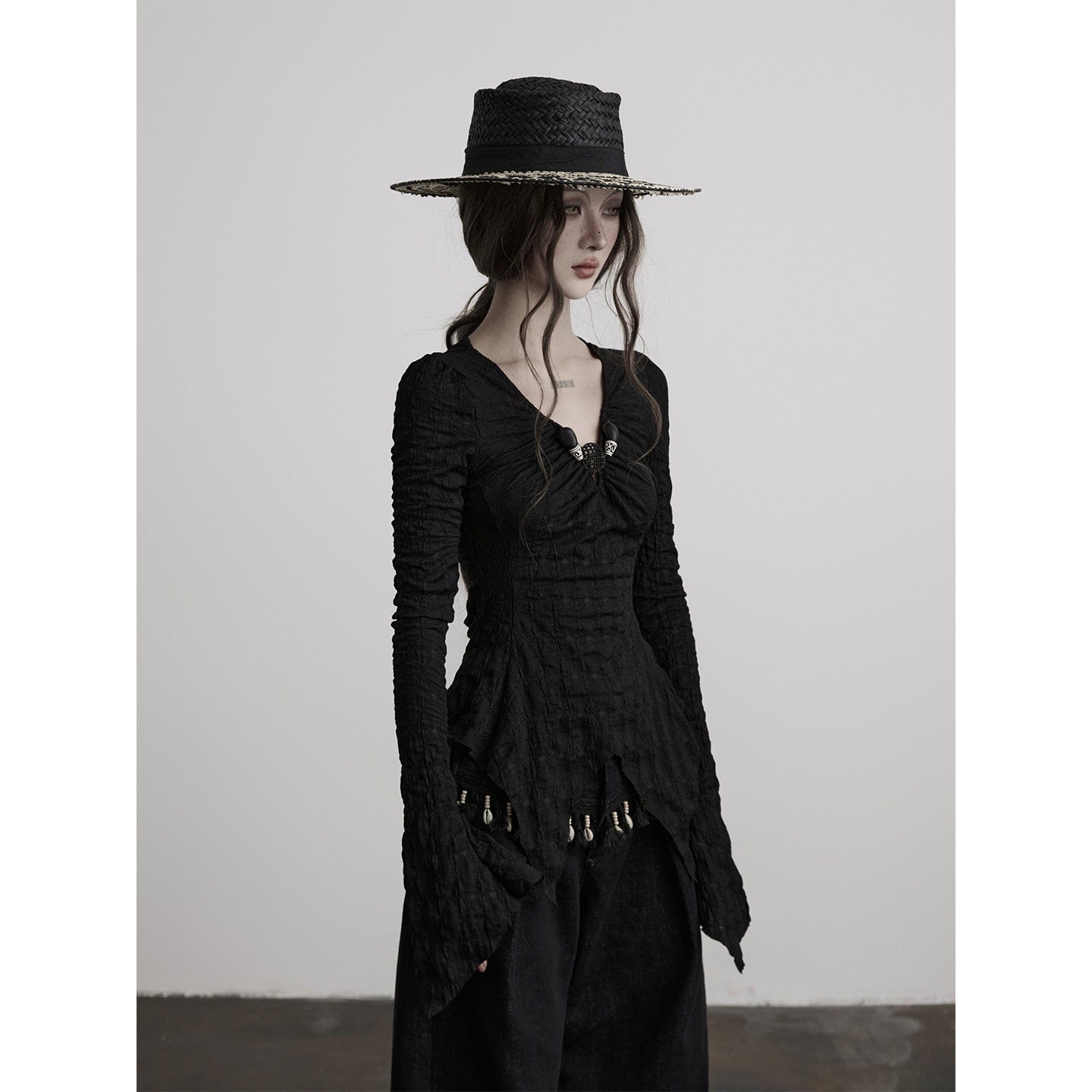 INDULGE Breathable Casual Slim Pleated V-neck Women Black Polyester Long Sleeve T-Shirts