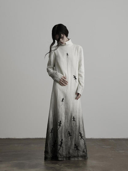 INDULGE Chinese Style Gecko Embroidered Gradient Dyed Women&