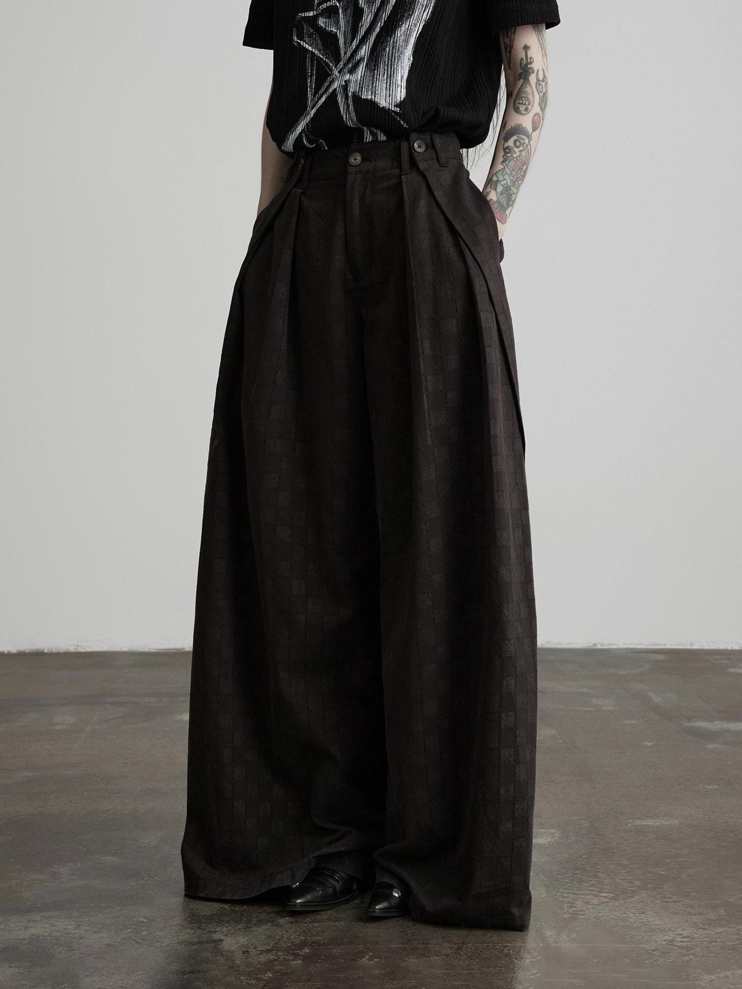 INDULGE Dark Plaid Pockets Sculpted Cut Women&