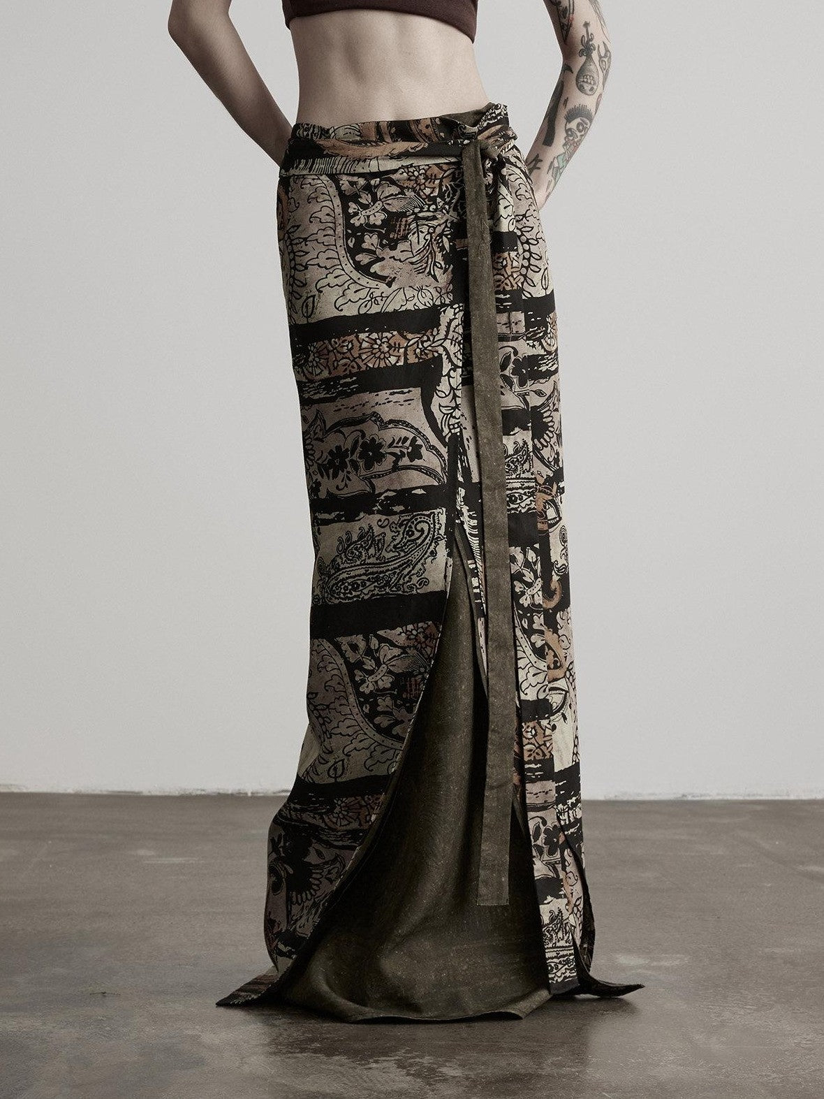 INDULGE Double Sided Print Wrap Tie 3d Cut Women&