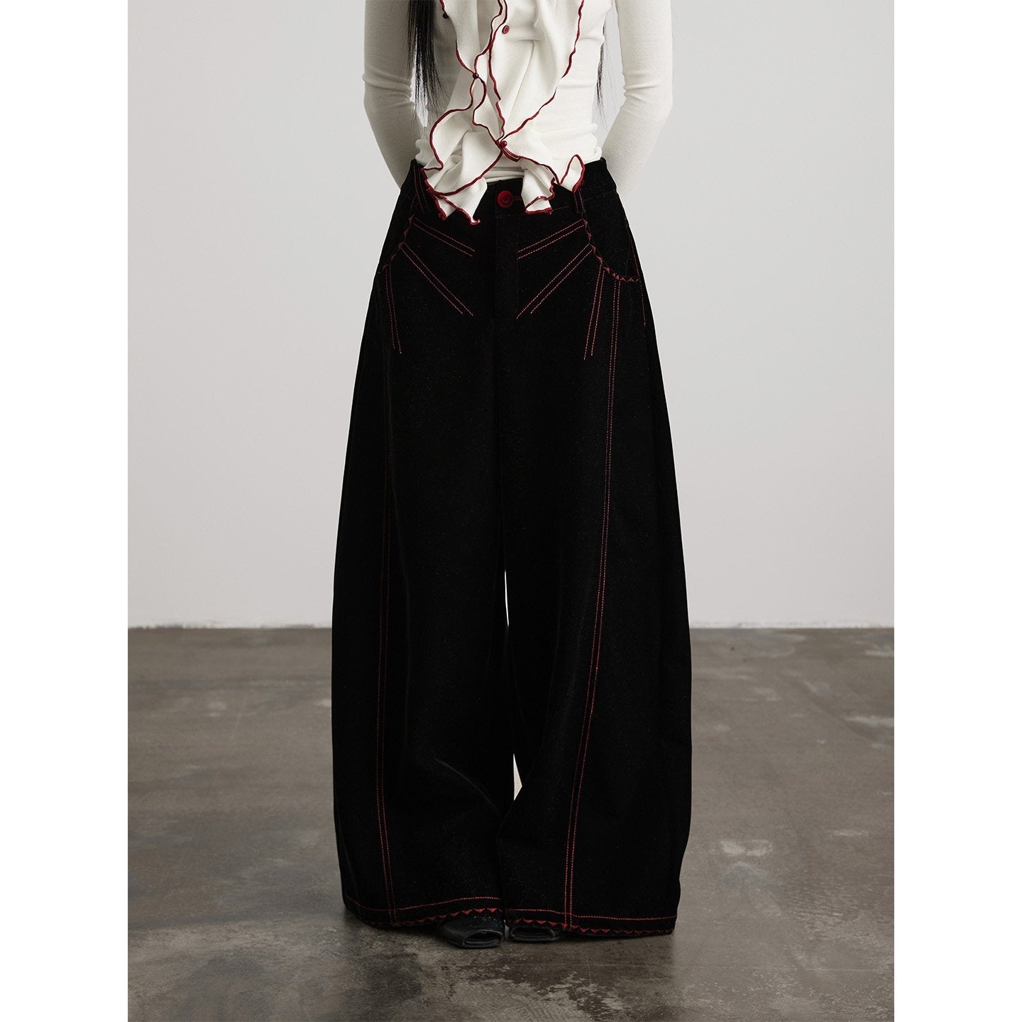 INDULGE Embroidered Pocket High Waist Nylon 3D Tailored Women Black Wide-Leg Pants