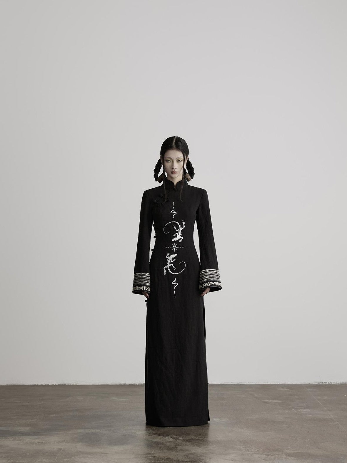 INDULGE Embroidered Stand Collar High Slit Fitted Waist Women&