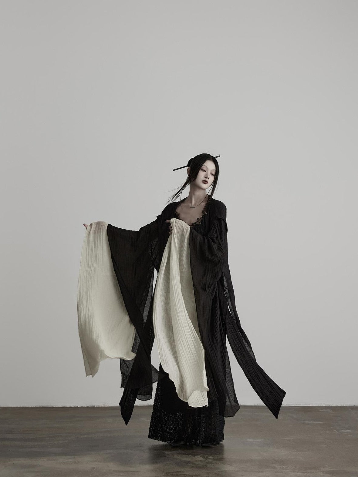 INDULGE Flowy Detachable Wide Sleeve Hooded Color Block Women&