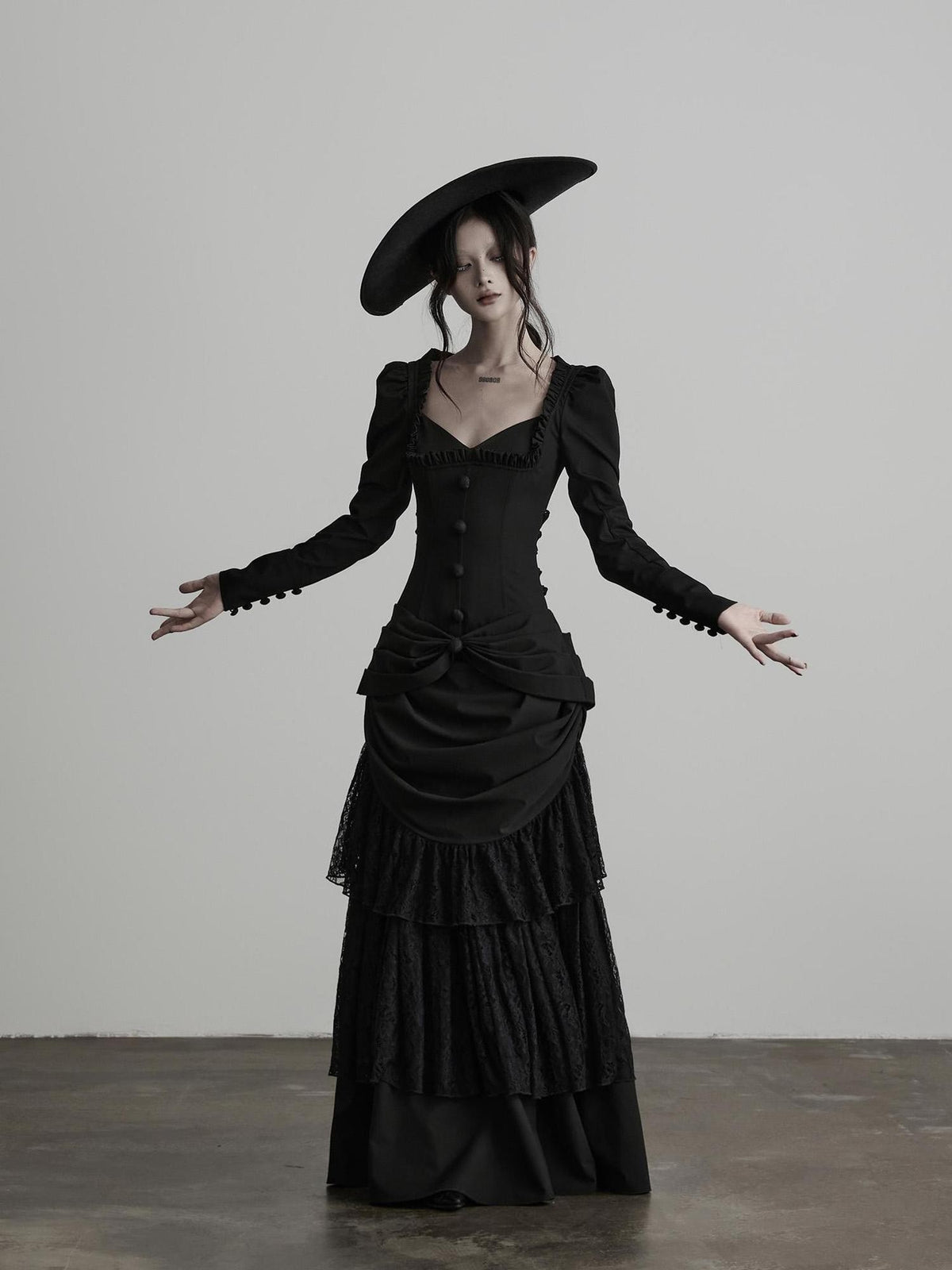 INDULGE Gothic Lace Embroidered Structured Waist Cinched Women&