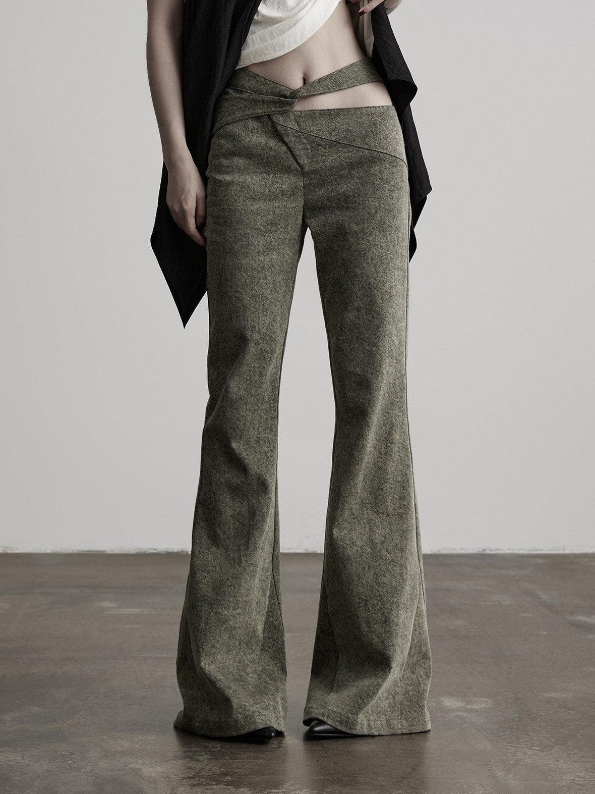 INDULGE Gray Deconstructed Crossover Patchwork Women&