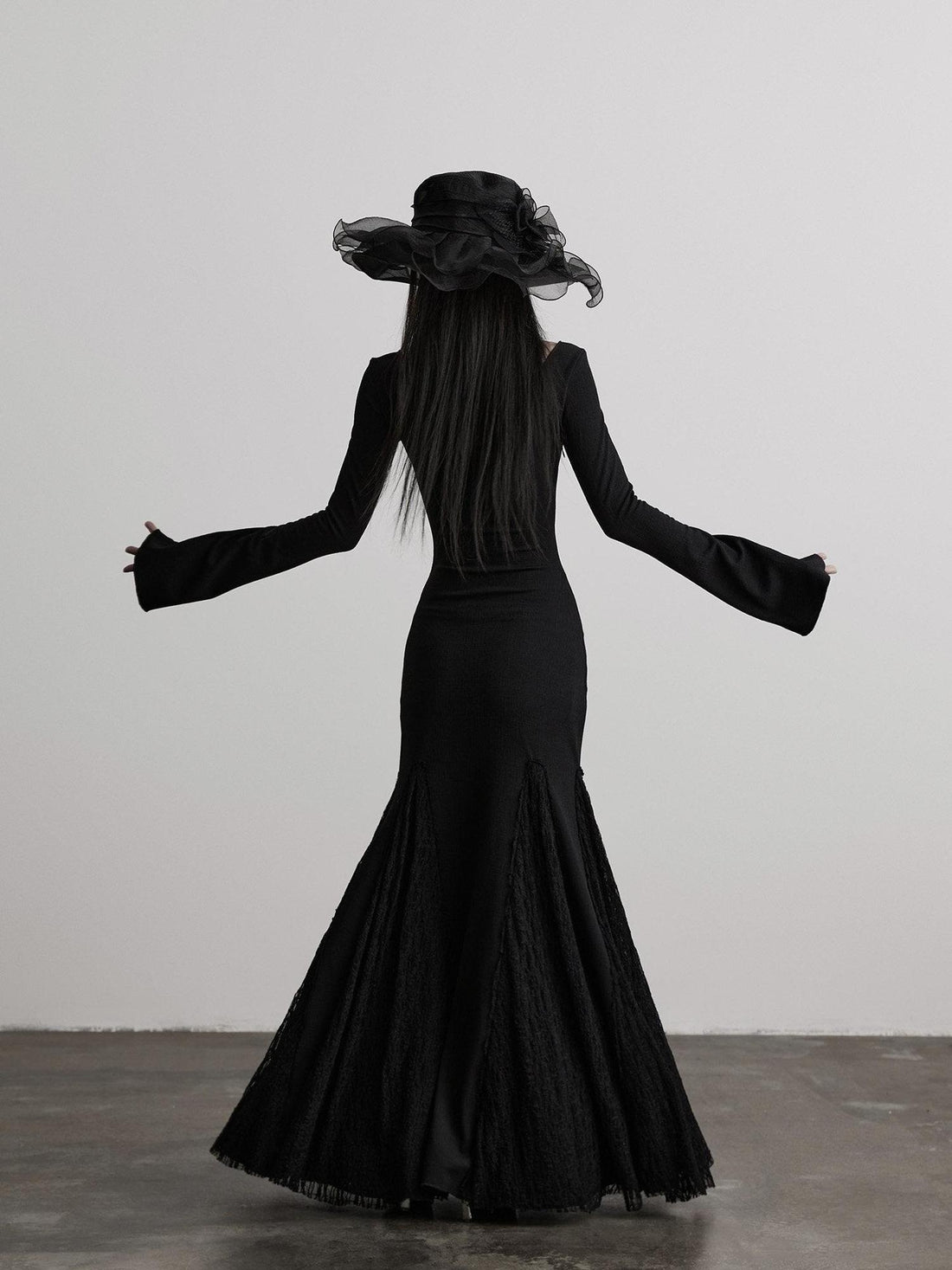 INDULGE High Stretch Waist Cinch Slim Fishtail Long Sleeve Black Bodycon Maxi Dresses