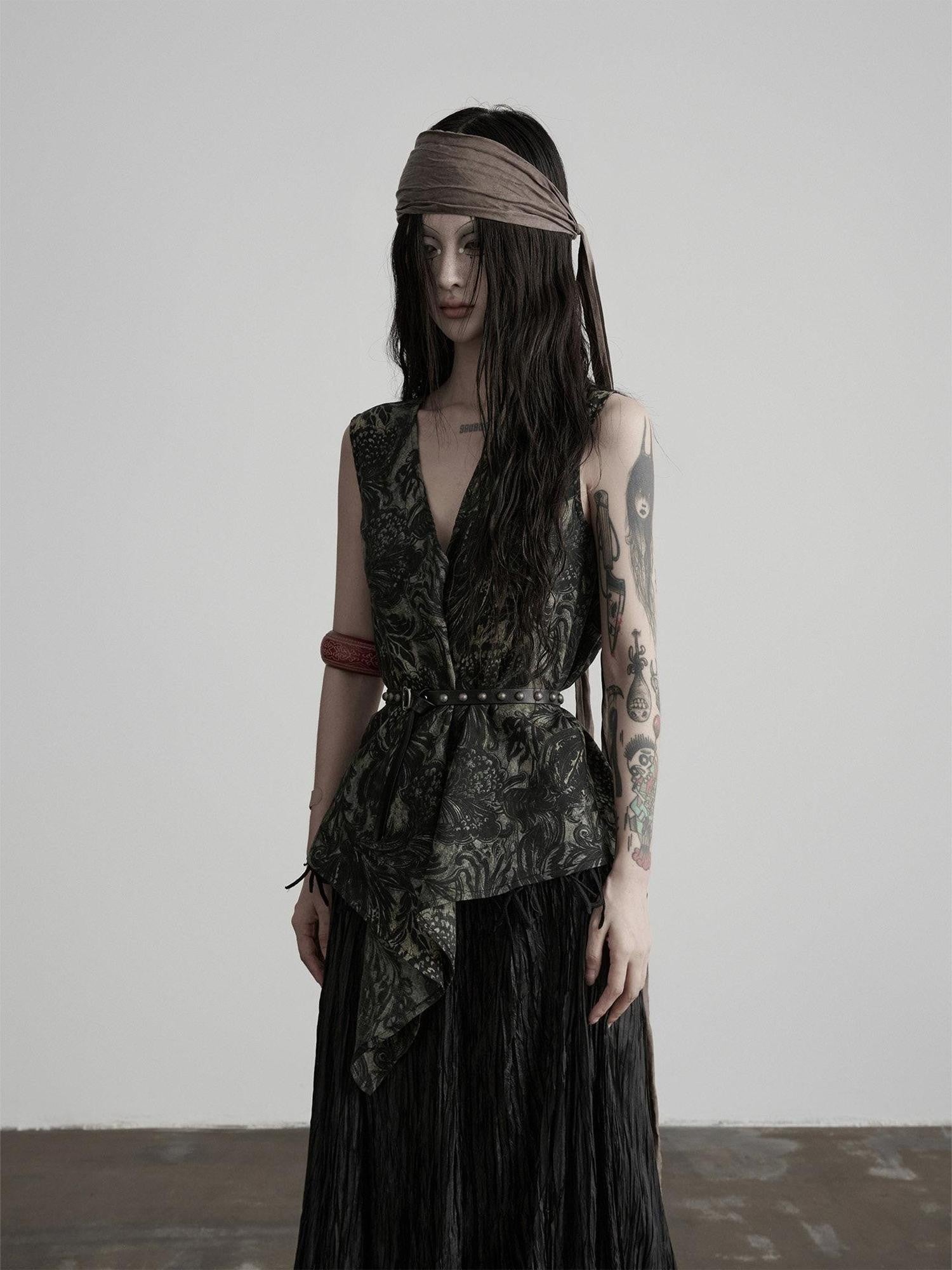 INDULGE Ink Oil Print Tie V-neck Cinched Waist Women&
