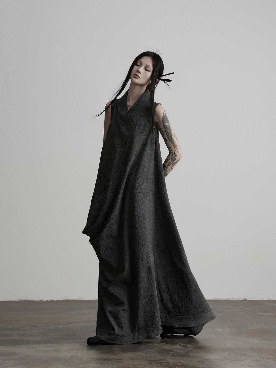 INDULGE Marbled Sculpted Asymmetric Women&