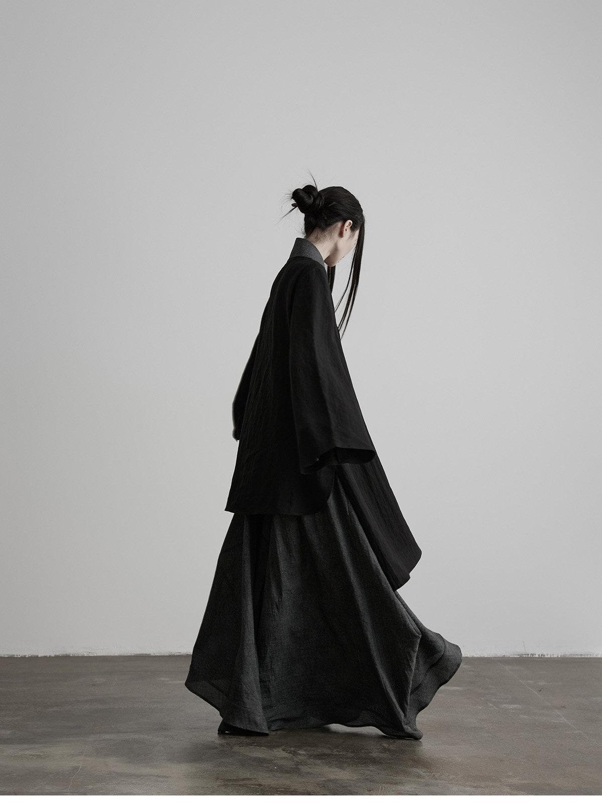 INDULGE Marbled Sculpted Asymmetric Women&