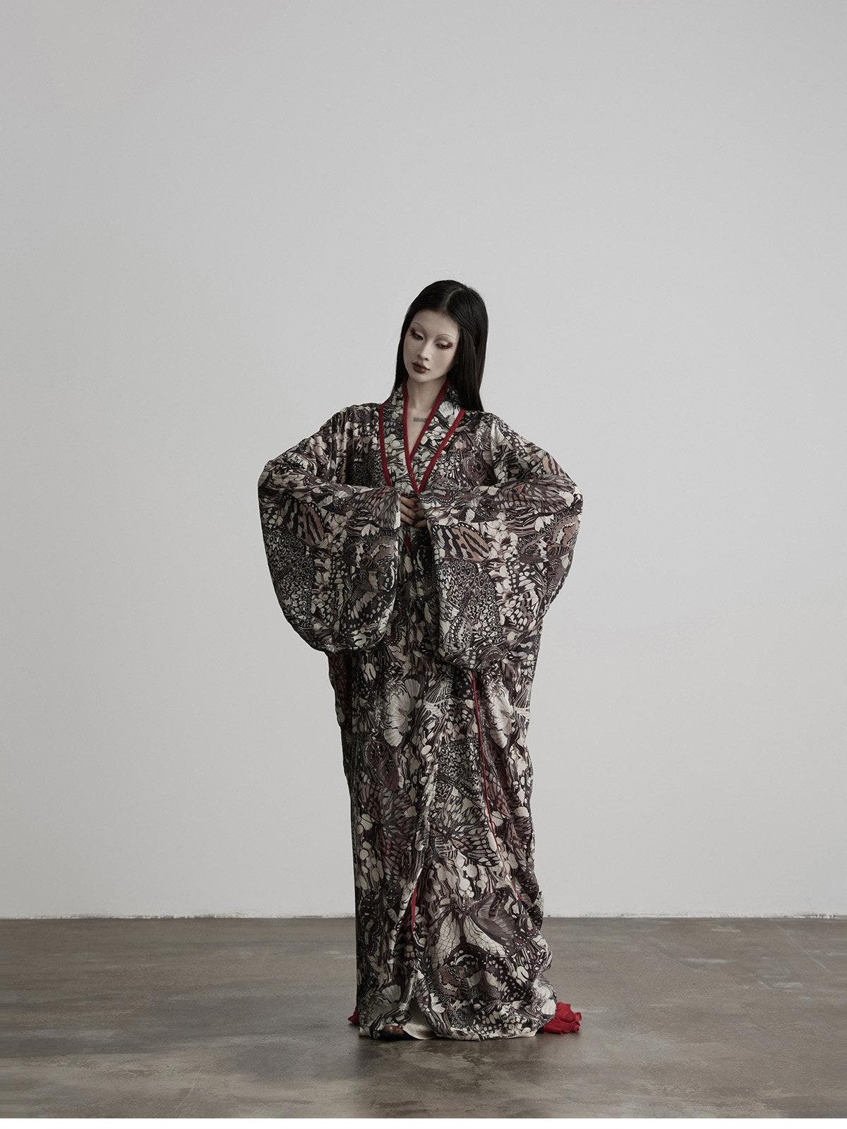 INDULGE Vintage Butterfly Print Long Sleeve Wrap Women&