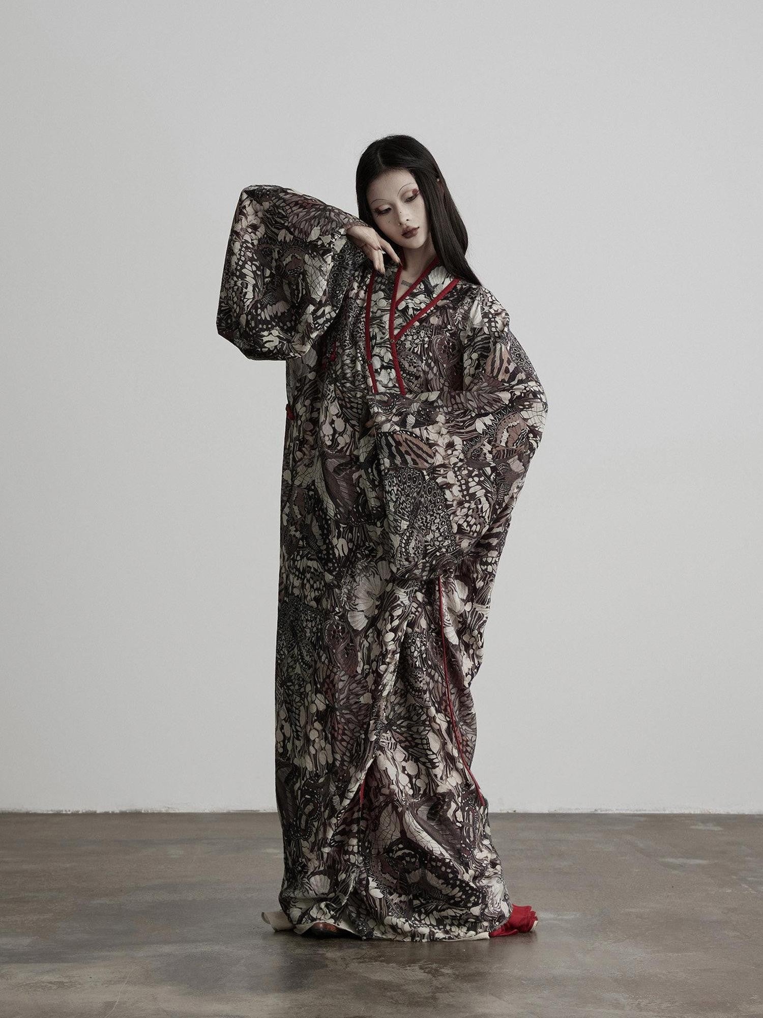 INDULGE Vintage Butterfly Print Long Sleeve Wrap Women&