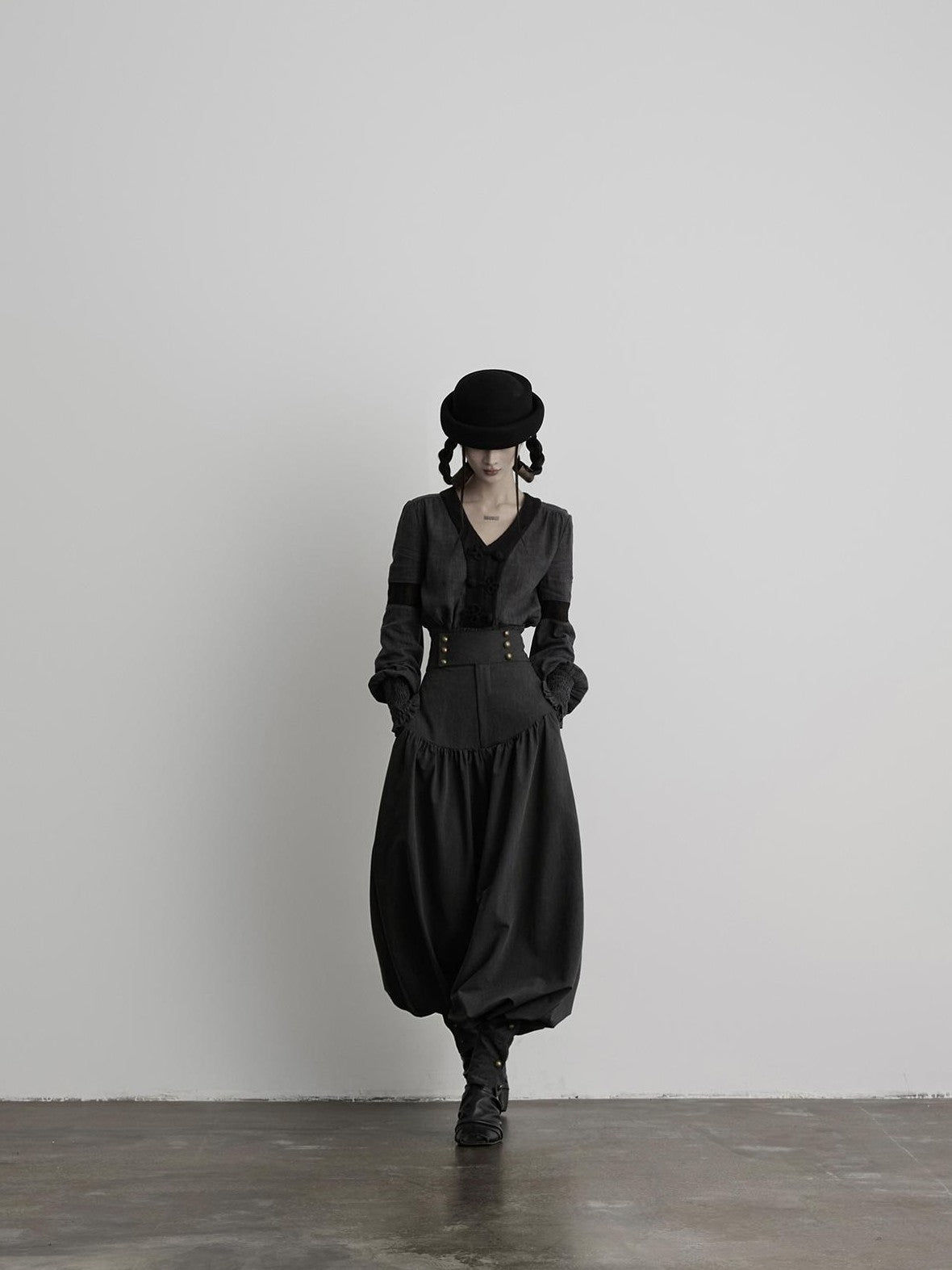 INDULGE Vintage Woven V-neck Frog Button Cinched Waist Women&