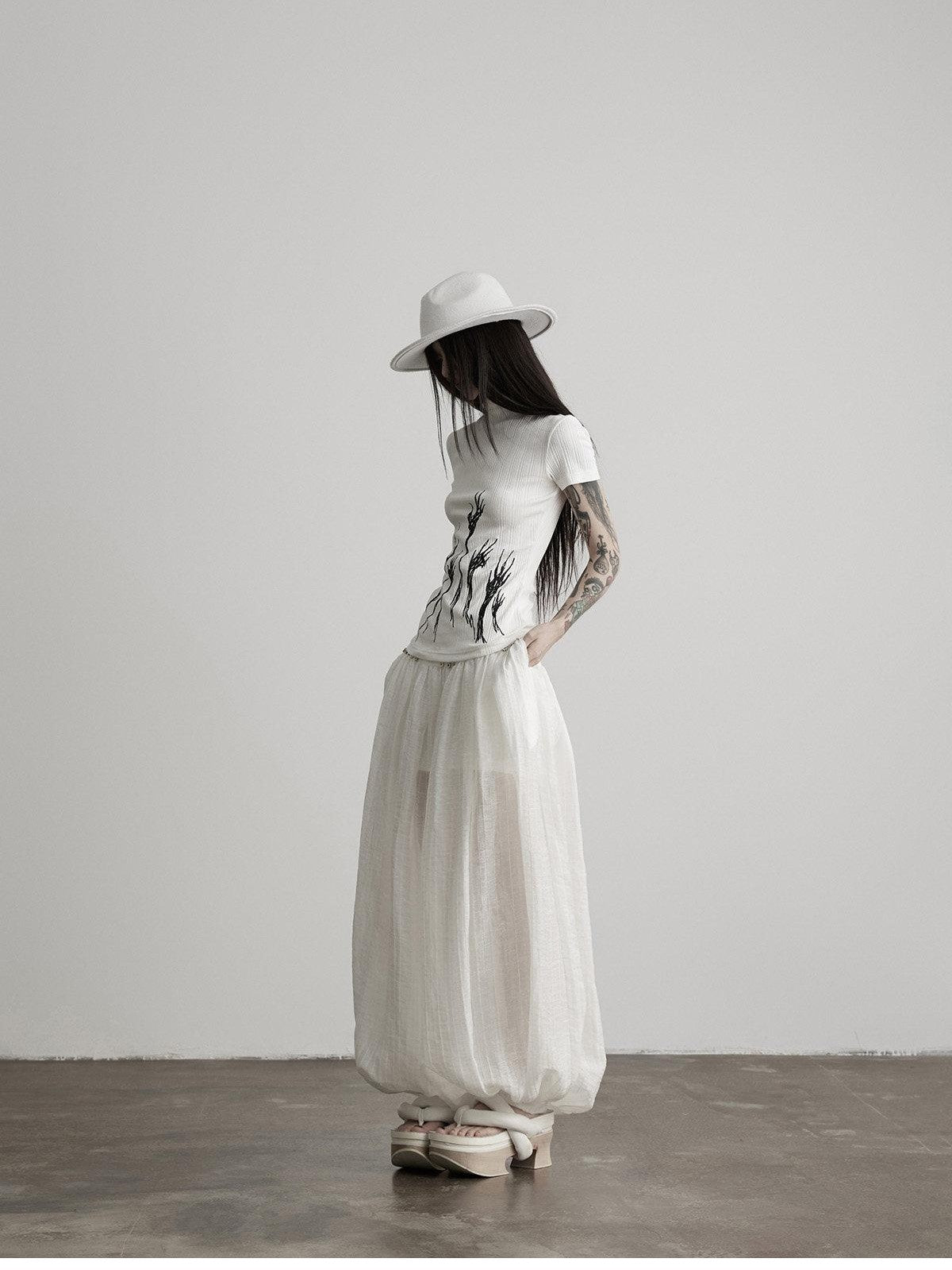 INDULGE White Gothic Embroidered Branch Women&