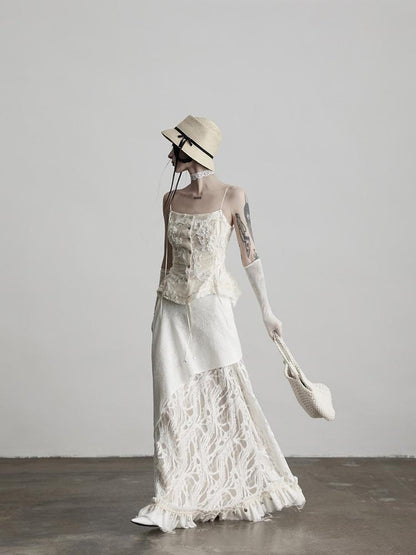 INDULGE White Lace Embroidered Velvet Floral Slim Fit Women&
