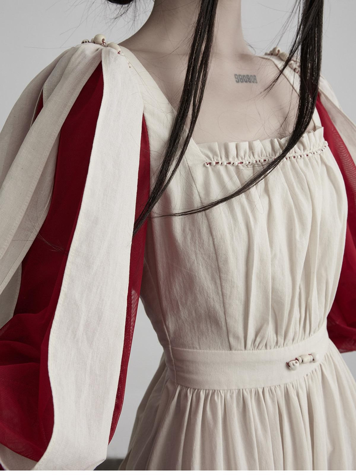 INDULGE White Spliced Square Neck Cinched Waist Women&