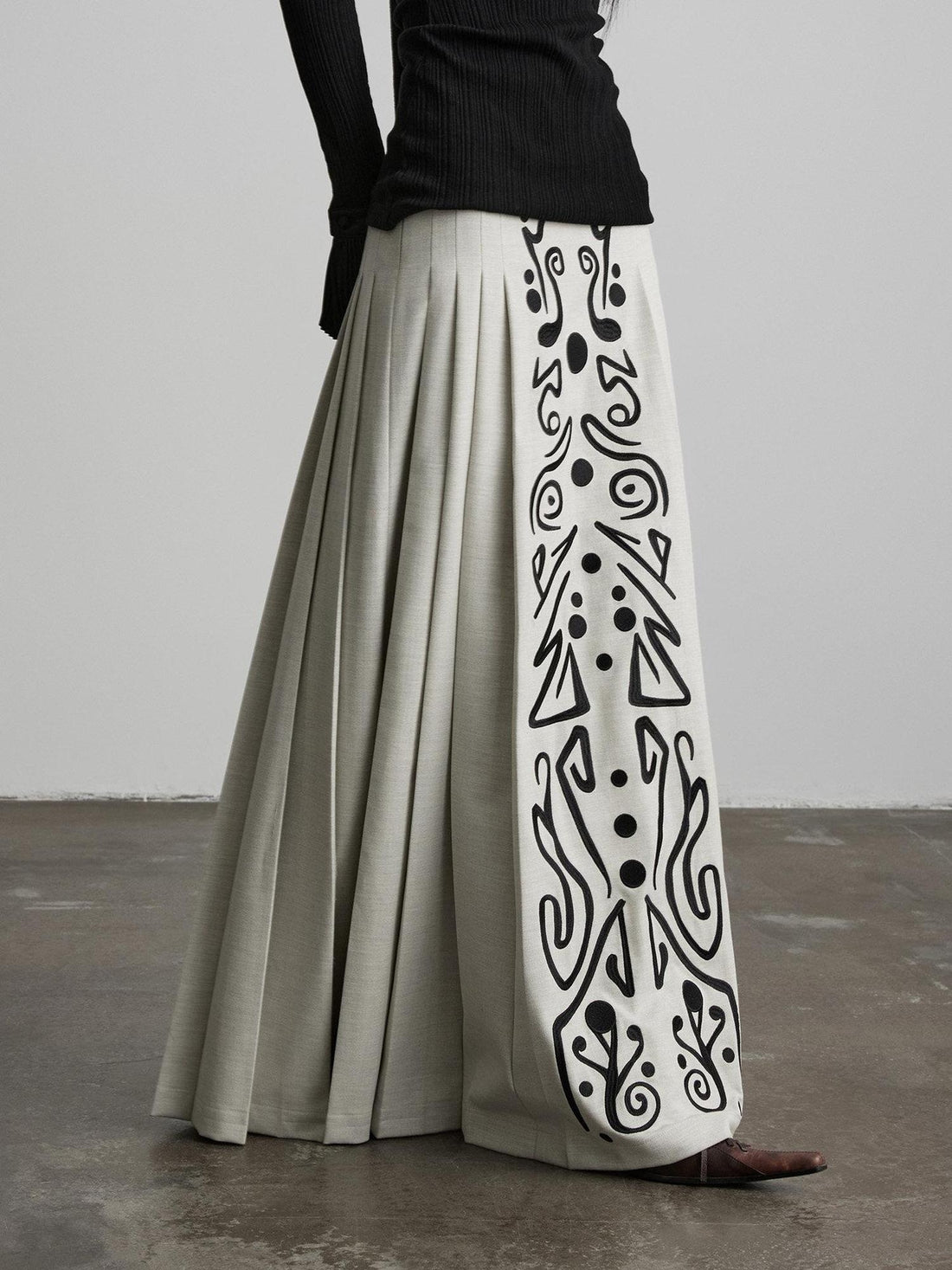 INDULGE Wrinkle Resistant Casual A Line Mid Waist 3D Detail Rayon Pleated Skirts
