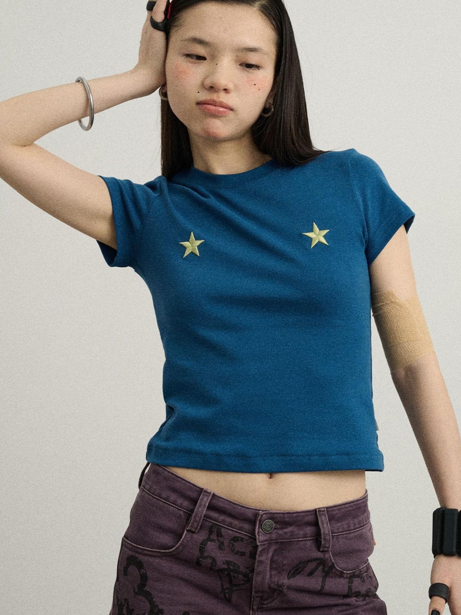 Achihara Insomnia Stars Embroidered Graphic T-Shirt