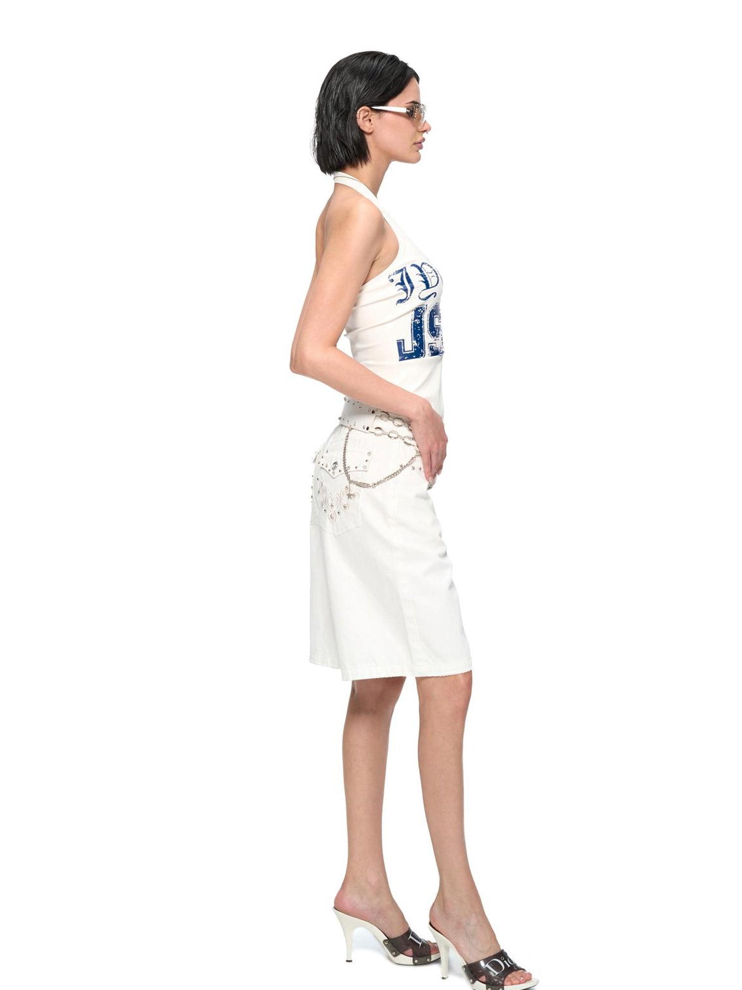 JYOSEI Embroidered Ribbon Chain Logo Rhinestone Irregular White Pu Belt