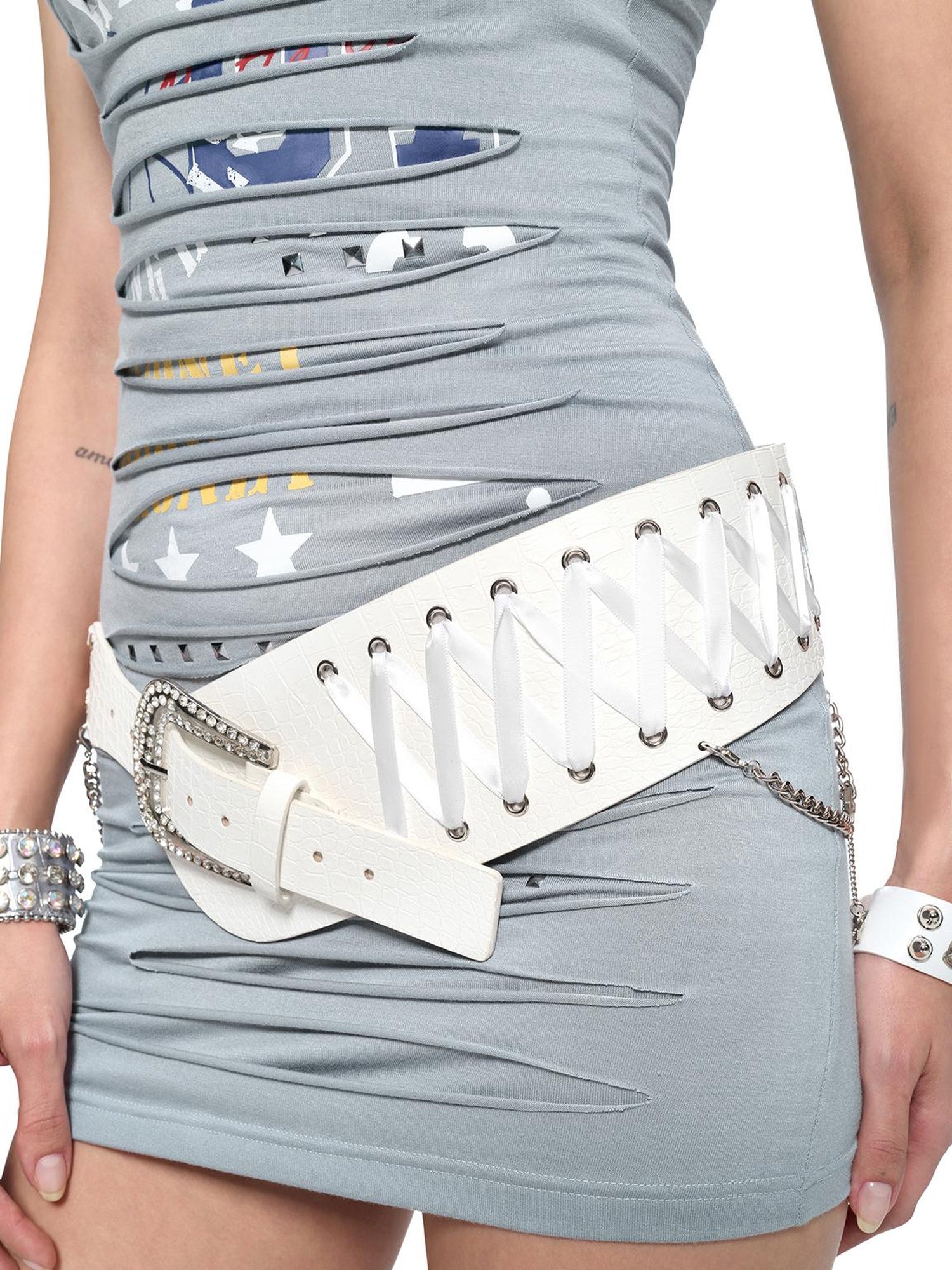 JYOSEI Embroidered Ribbon Chain Logo Rhinestone Irregular White Pu Belt