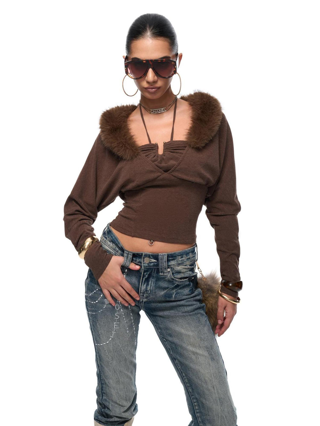 JYOSEI Fitted Knit Top With Detachable Fur Collar