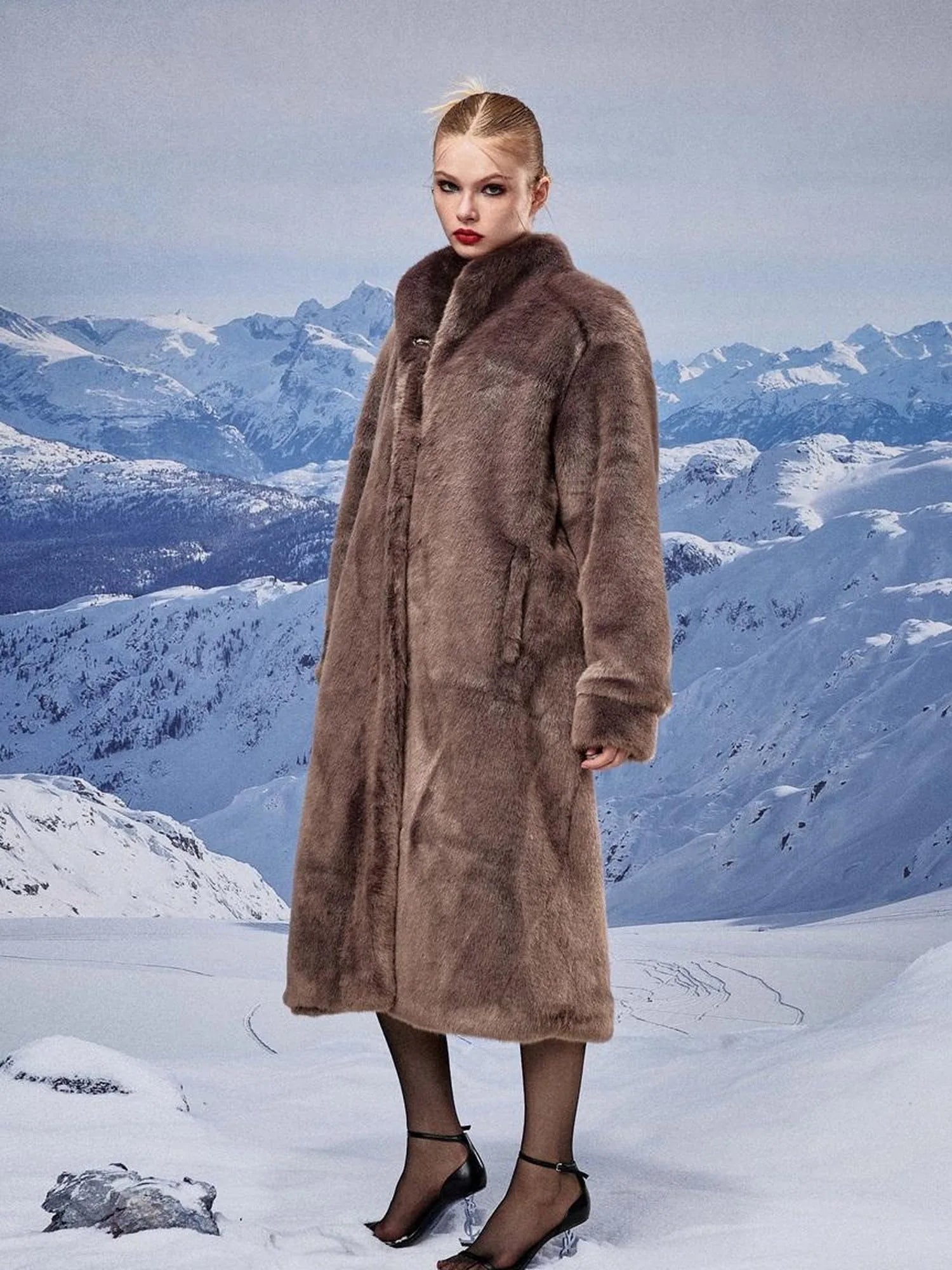 Luxury Long Plush Faux Fur Coat Women Winter Warm