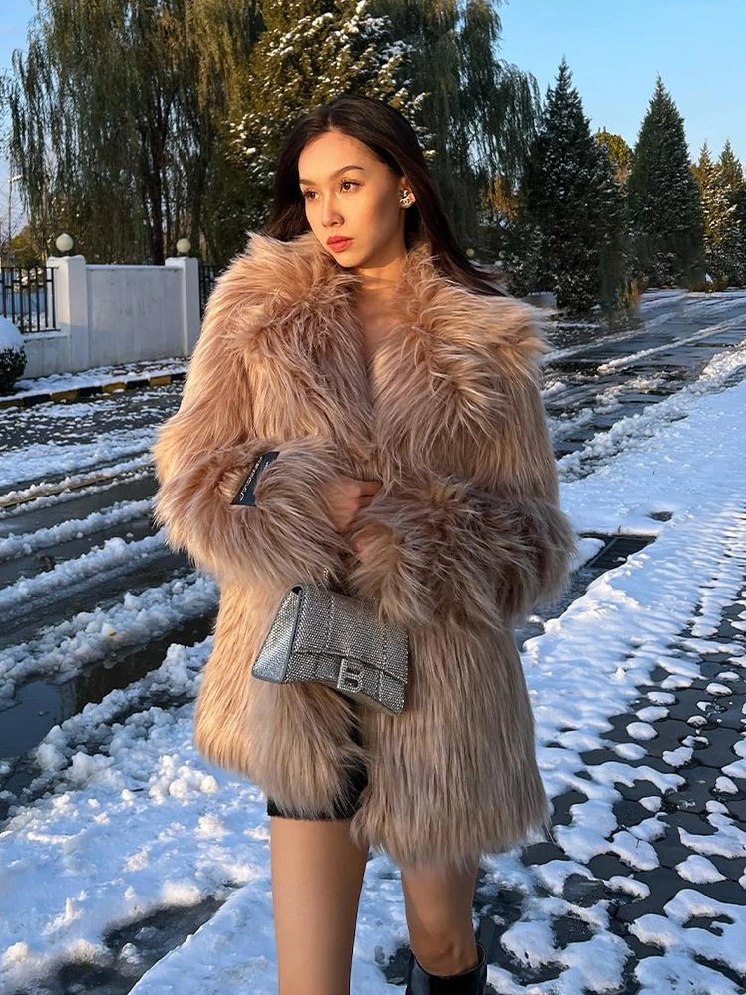 Mid Length Plush Teddy Coat In Beige And White