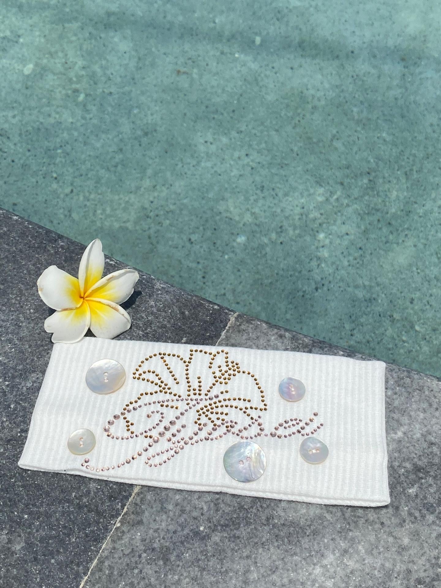 JYOSEI Mother Of Pearl Button Rhinestone Ocean Women&