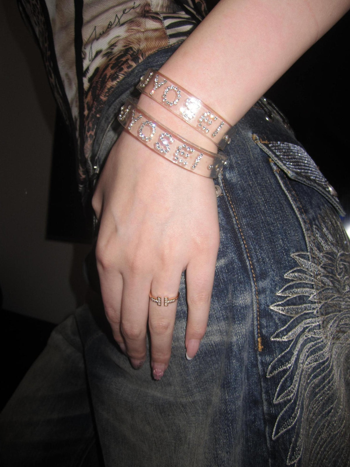 JYOSEI Narrow Transparent Acrylic Diamond Inlaid Open Cuff Women&
