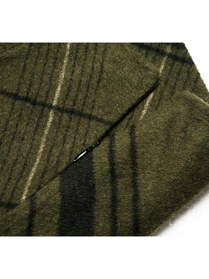 JYOSEI Vintage Green Plaid Wool Blend Suit Set With Fur Trim