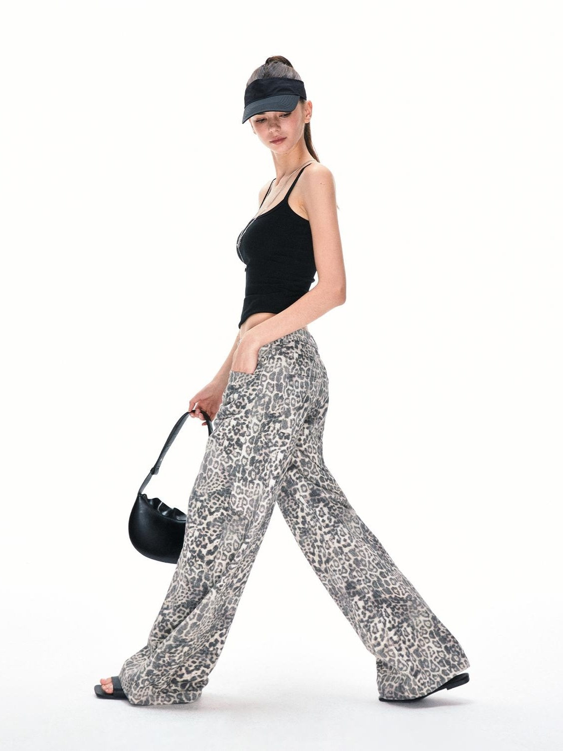 Kvkv 22Baggy Leopard Print Stand Cut Design22 American Retro Loose Wide Leg Curved Knife Crescent Denim Work Pants 4