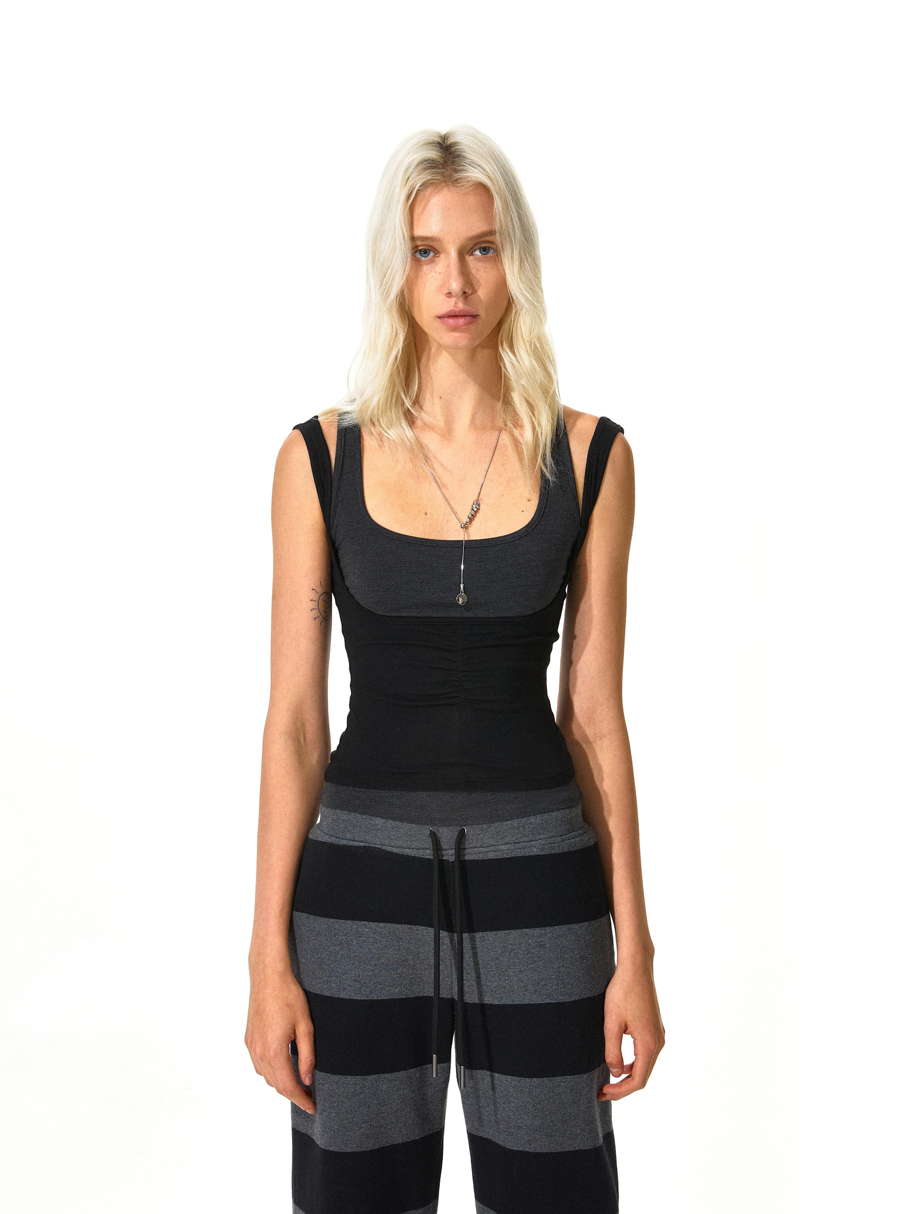 Kvkv Pleated Vest Two Piece Set 21