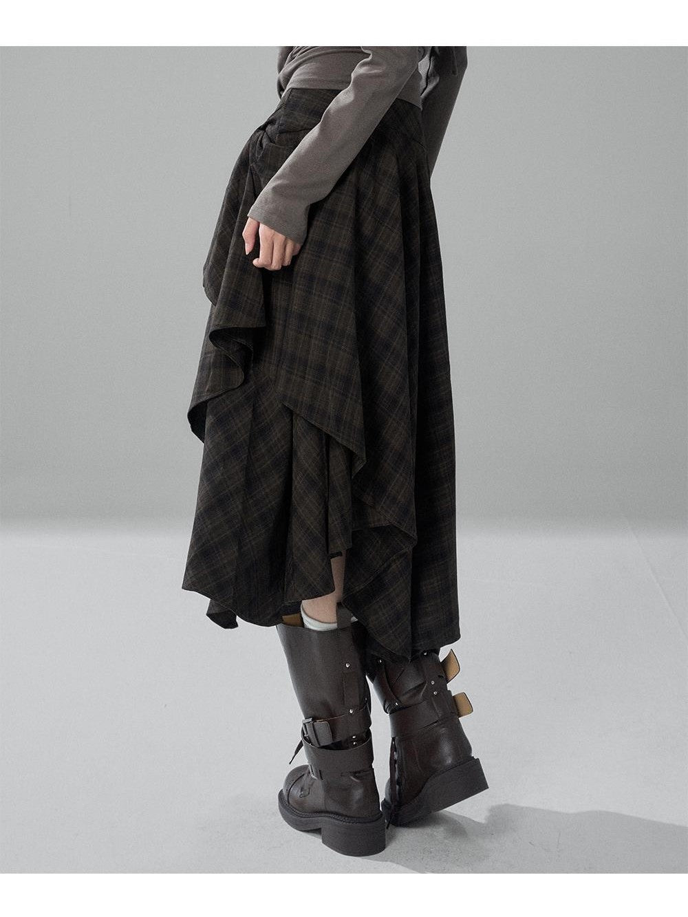 LADYGHOST Black Grey Artistic Asymmetric Plaid Lace Up Women&
