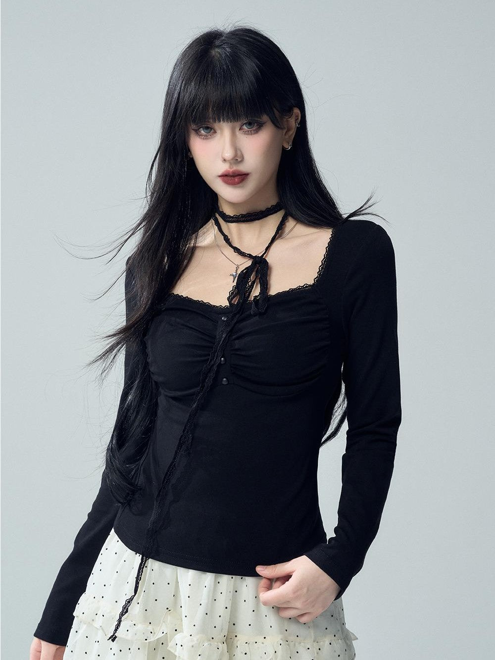 LADYGHOST Black Lace Button Pleated Solid Women&