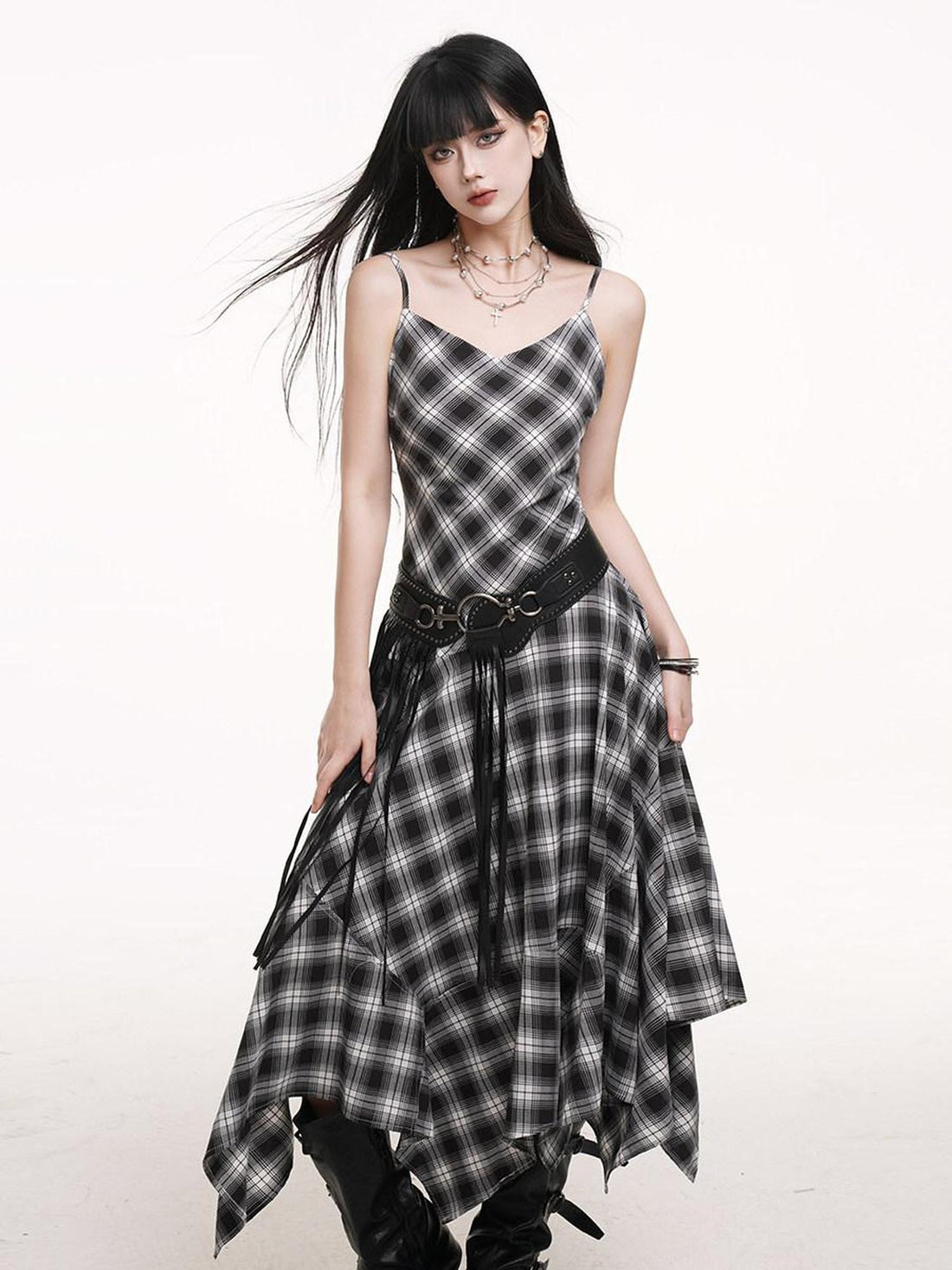 LADYGHOST Ethereal Asymmetrical Hem Black White Check Women&