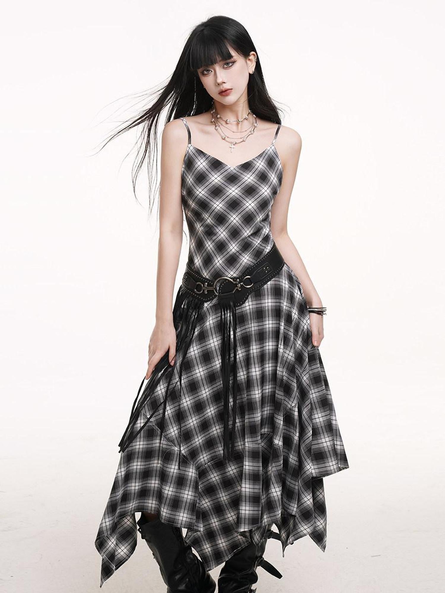 LADYGHOST Ethereal Asymmetrical Hem Black White Check Women&
