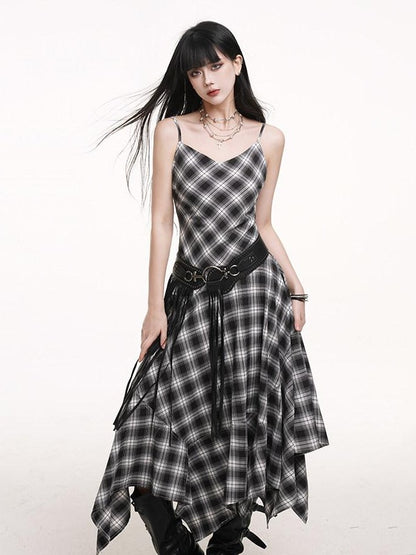 LADYGHOST Ethereal Asymmetrical Hem Black White Check Women&