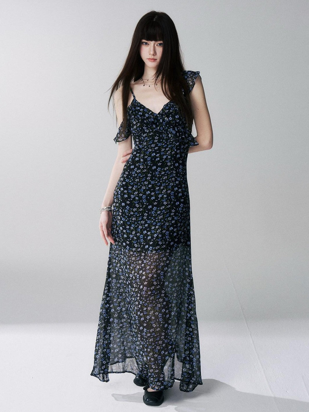 LADYGHOST Ethereal Black Blue Floral Vneck Spaghetti Strap Women&