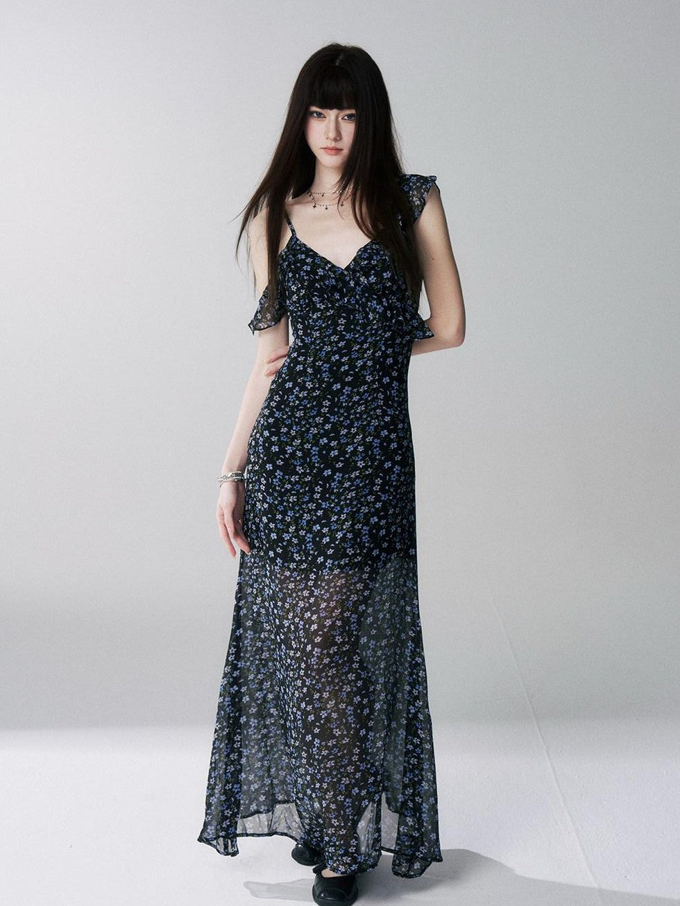 LADYGHOST Ethereal Black Blue Floral Vneck Spaghetti Strap Women&