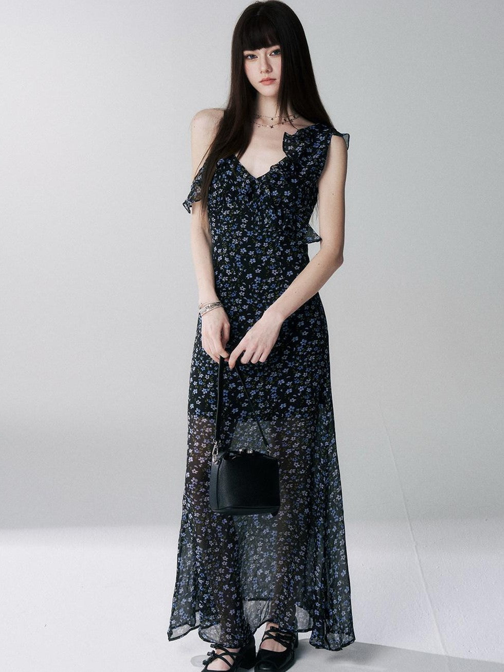 LADYGHOST Ethereal Black Blue Floral Vneck Spaghetti Strap Women&