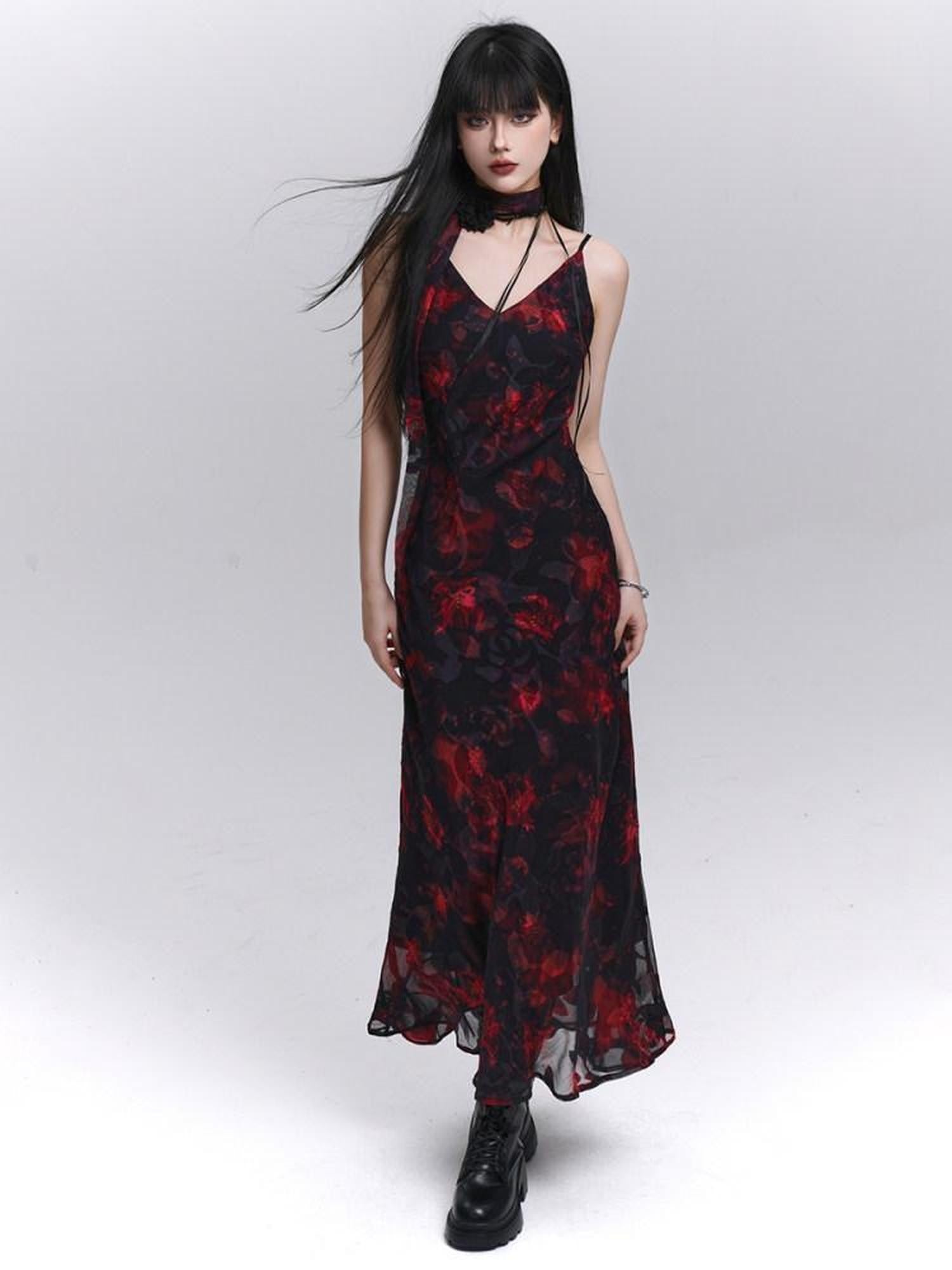 LADYGHOST Ethereal Black Red Floral V-neck Open Back Women&