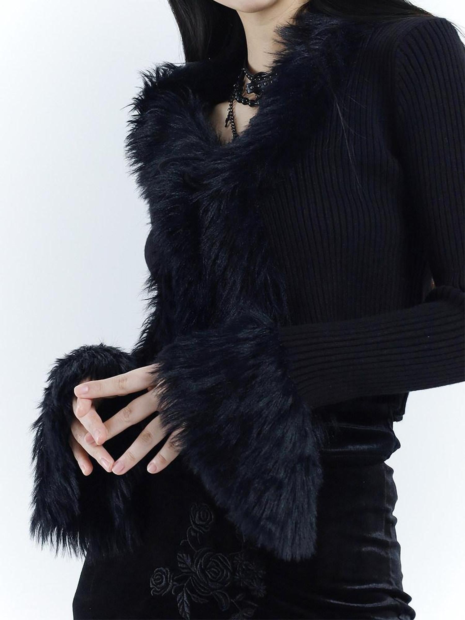 LADYGHOST Ethereal Black Thick Soft Fur Collar Women&