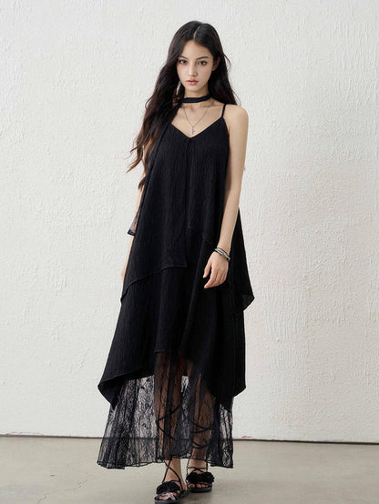 LADYGHOST Ethereal Black V-neck Spaghetti Strap Women&