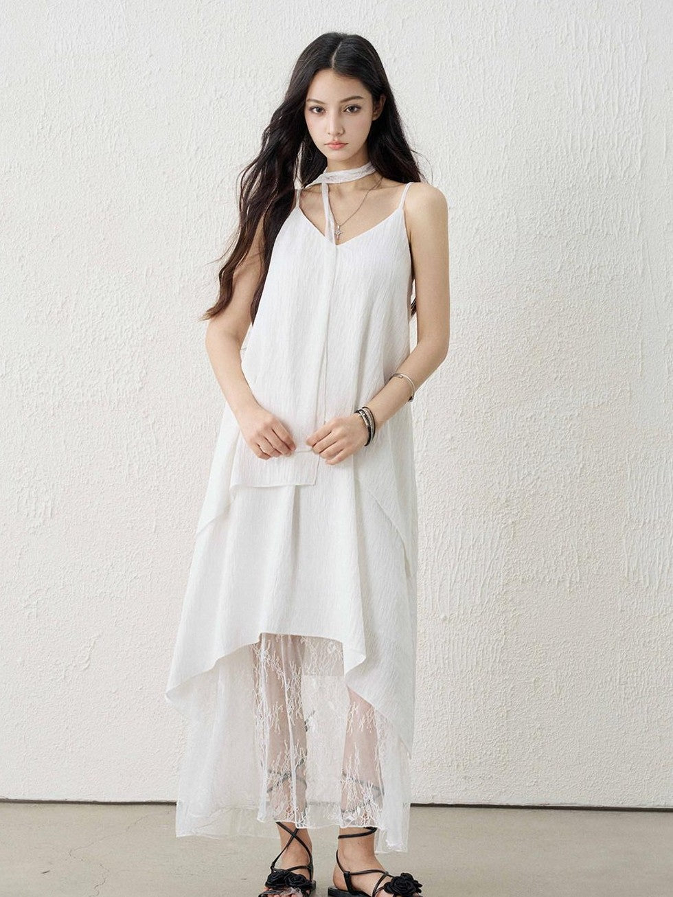 LADYGHOST Ethereal Black V-neck Spaghetti Strap Women&