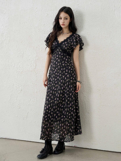 LADYGHOST Ethereal French Black V-neck Floral Women&