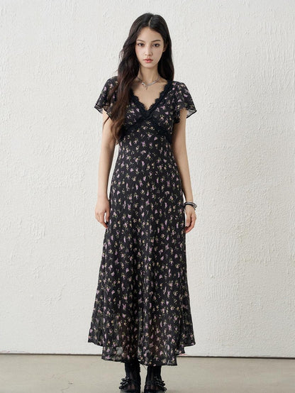 LADYGHOST Ethereal French Black V-neck Floral Women&