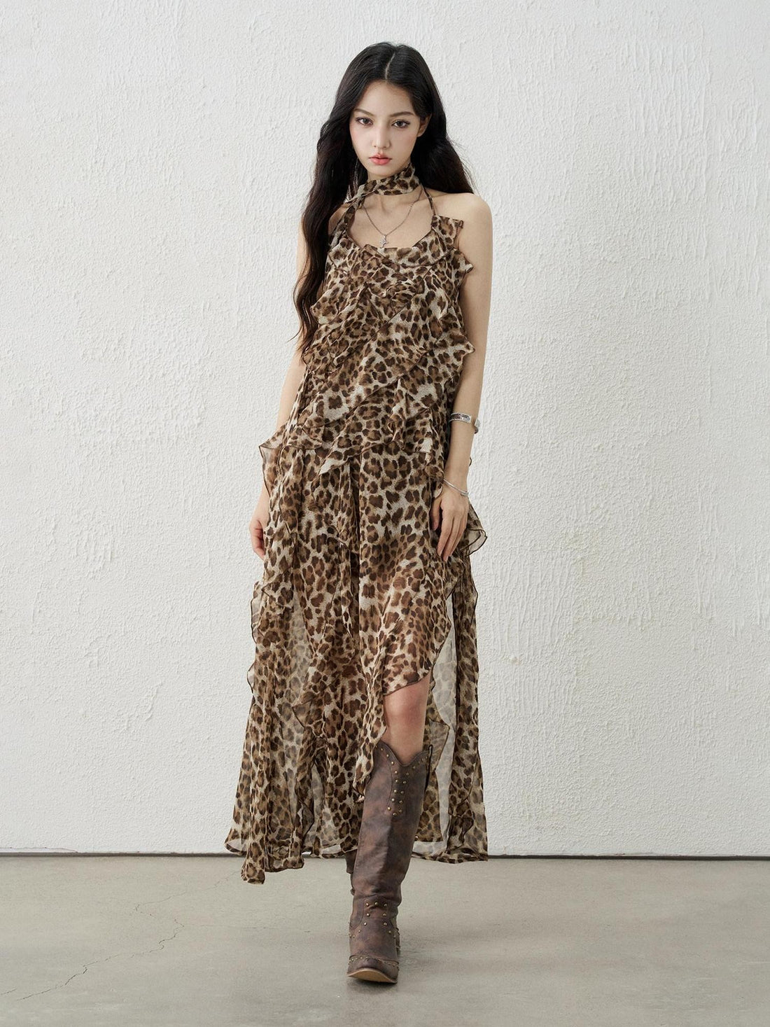 LADYGHOST Ethereal Leopard Print Backless Ruffled Women&