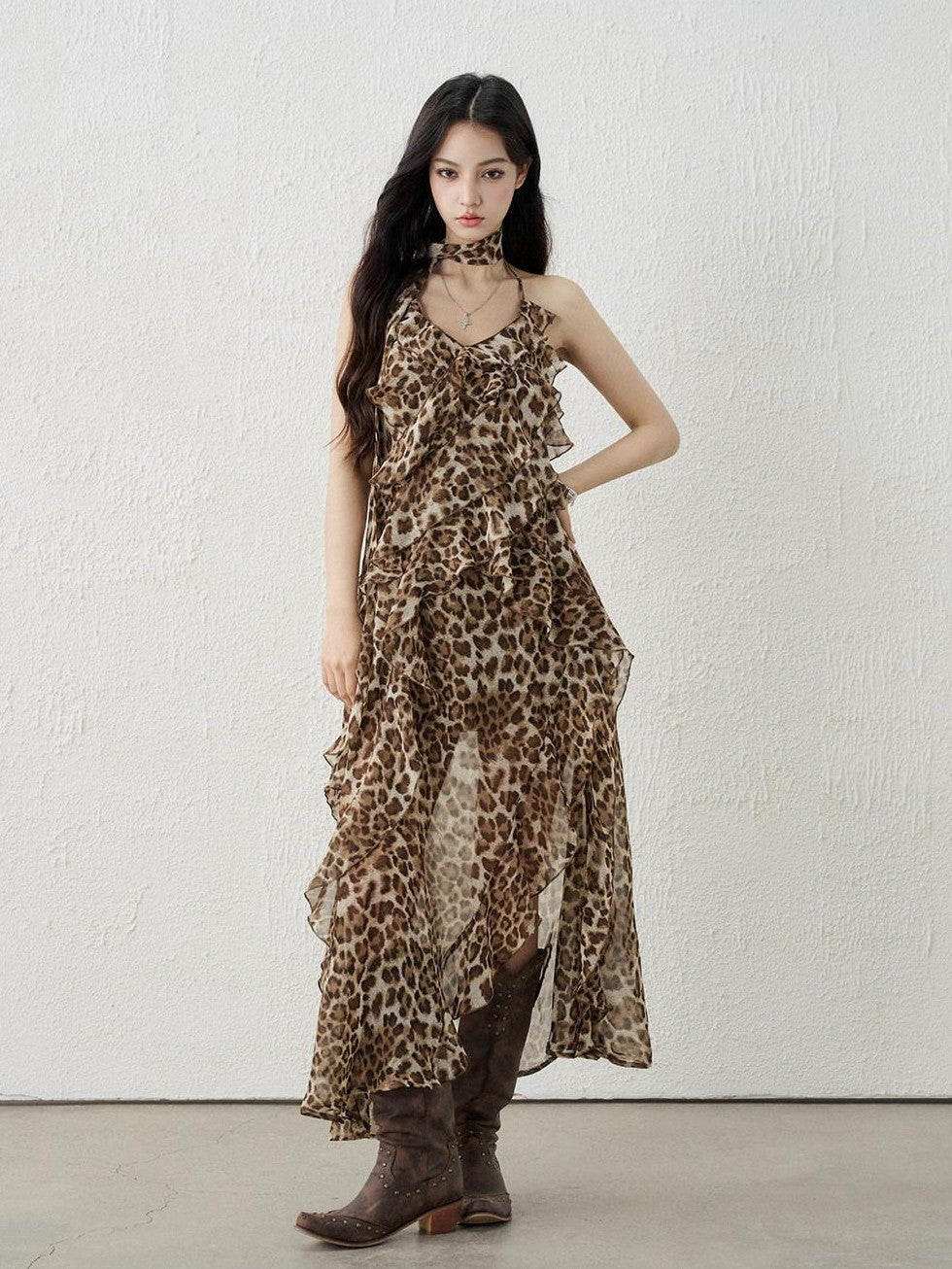 LADYGHOST Ethereal Leopard Print Backless Ruffled Women&