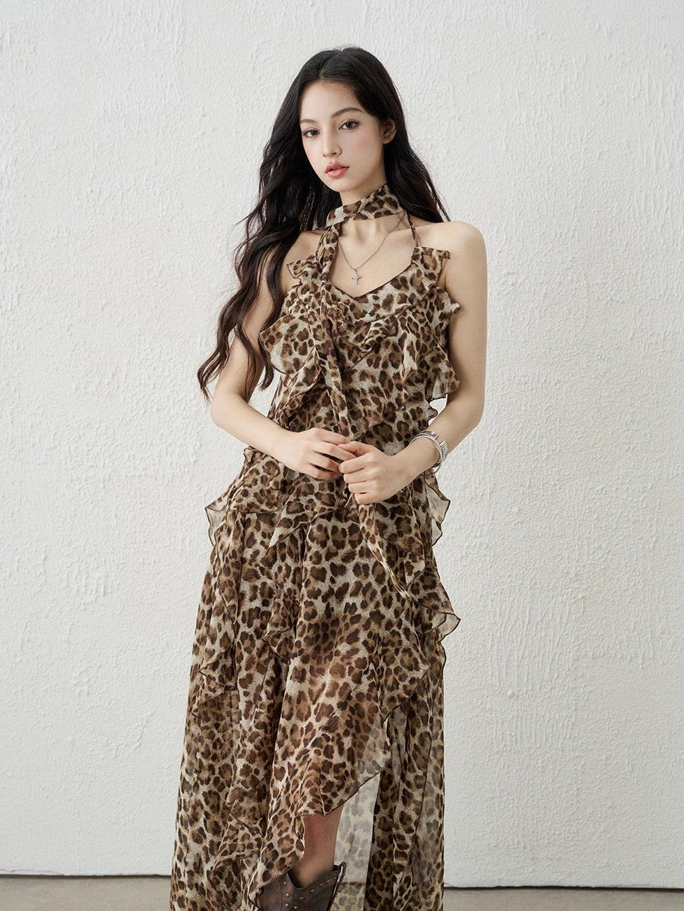 LADYGHOST Ethereal Leopard Print Backless Ruffled Women&
