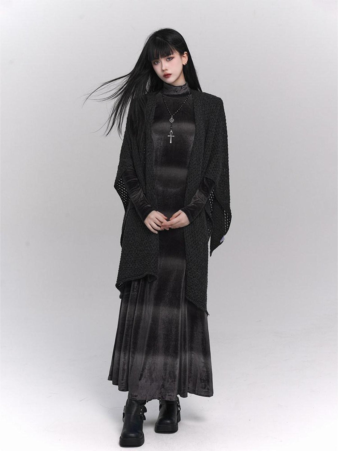 LADYGHOST Ethereal Minimalist Women&