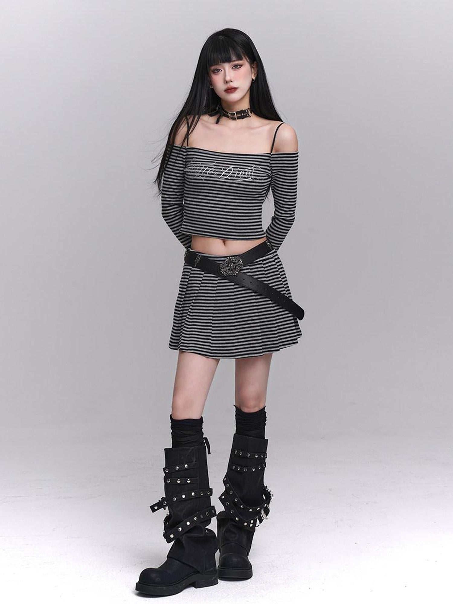 LADYGHOST Ethereal Off Shoulder Designed Figure Flattering Women&
